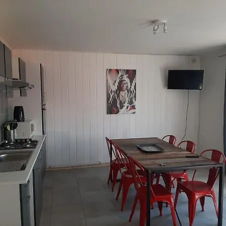 Les P'tites Maisons Dans La Prairie Hébergement de vacances