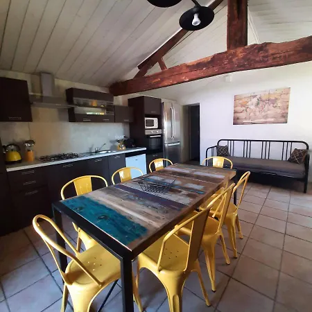 Les P'tites Maisons Dans La Prairie * Sallertaine