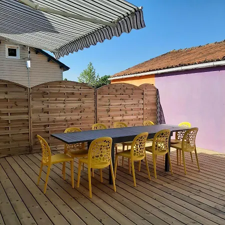 Les P'tites Maisons Dans La Prairie Hébergement de vacances Sallertaine