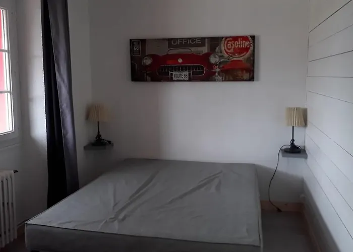 Les P'tites Maisons Dans La Prairie بيت للعطل *