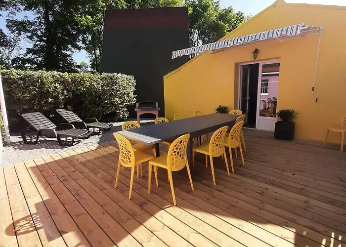 Les P'tites Maisons Dans La Prairie Sallertaine